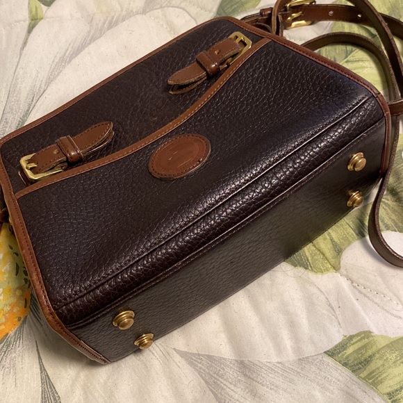 Vintage Dooney & Bourke All Weather Leather B211 Zip Top Shoulder Bag - Picture 3 of 14